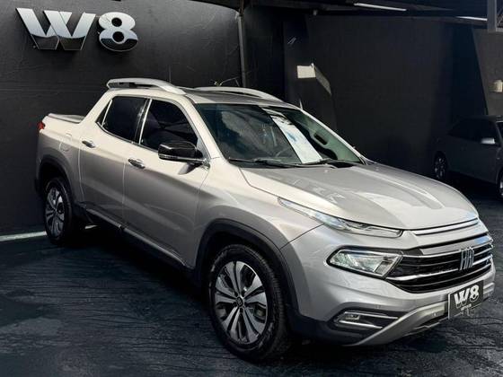 FIAT TORO 2.0 16V TURBO DIESEL VOLCANO 4WD AT9 FIAT TORO 2.0 16V TURBO DIESEL VOLCANO 4WD AT9
